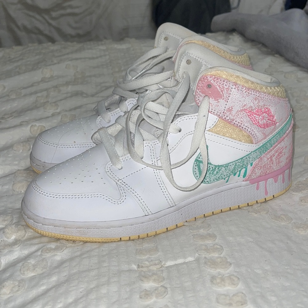 jordan 1 mids